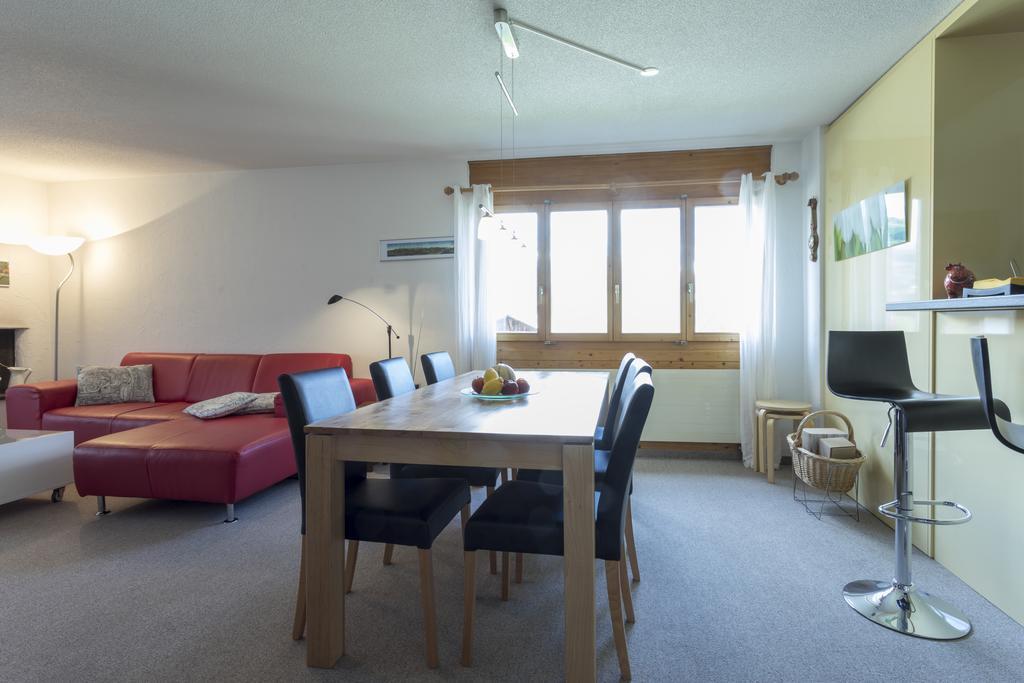 Apartment Haus Arnika Obersaxen Extérieur photo