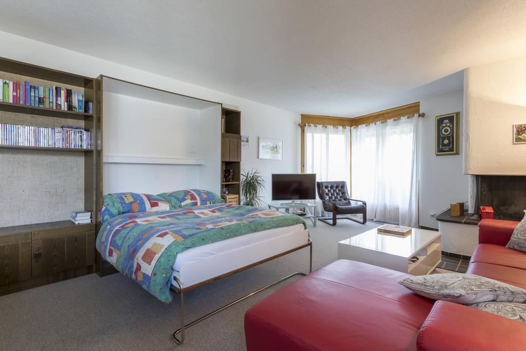 Apartment Haus Arnika Obersaxen Extérieur photo